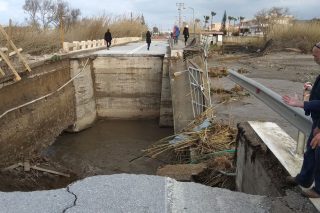 Βομβαρδισμένο τοπίο ο Πλατανιάς
